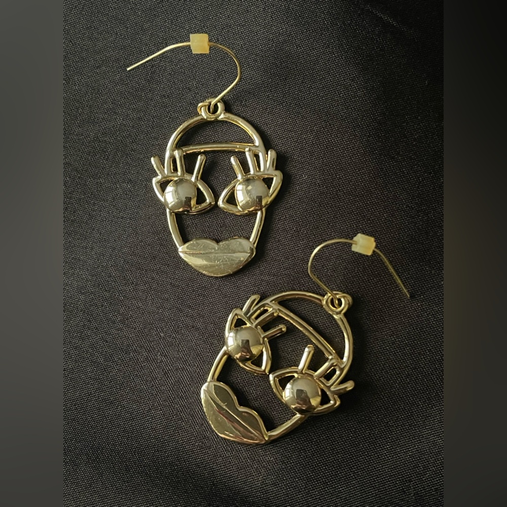 Viollina Gold Tone Statement Earrings Face Korean Brand